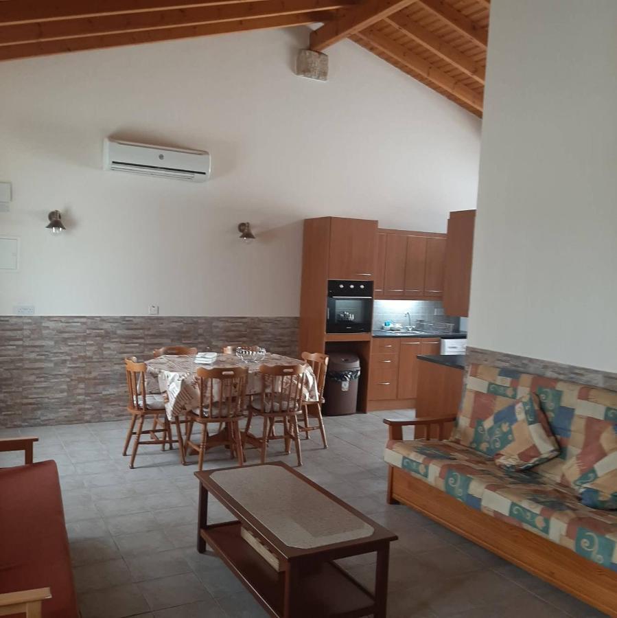 Haven House Villa Larnaca Exteriör bild